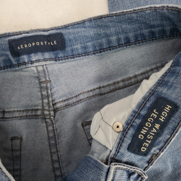 2 Pair Aeropostale High Rise Jeggings SZ 2R Regular and Light Wash High Waisted - Picture 10 of 10
